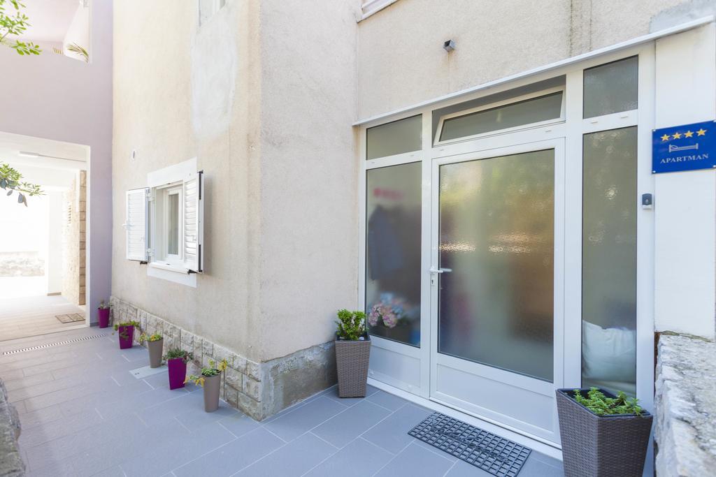 Apartmani Marina マカルスカ エクステリア 写真